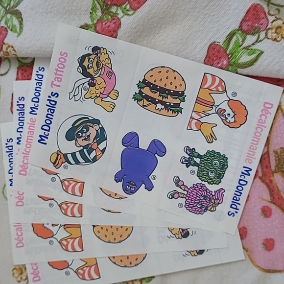 Vintage McDonald's 80's/90's Collectible Bundle - Picture 2 of 10